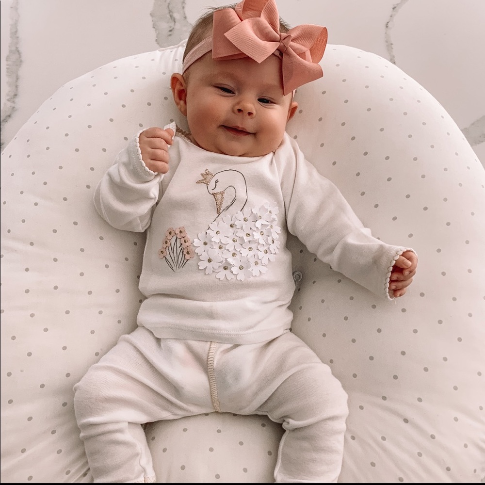 Swan 2 Piece Outfit